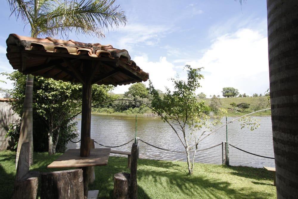 Hotel Pousada Guaypora กวาราปารี ภายนอก รูปภาพ